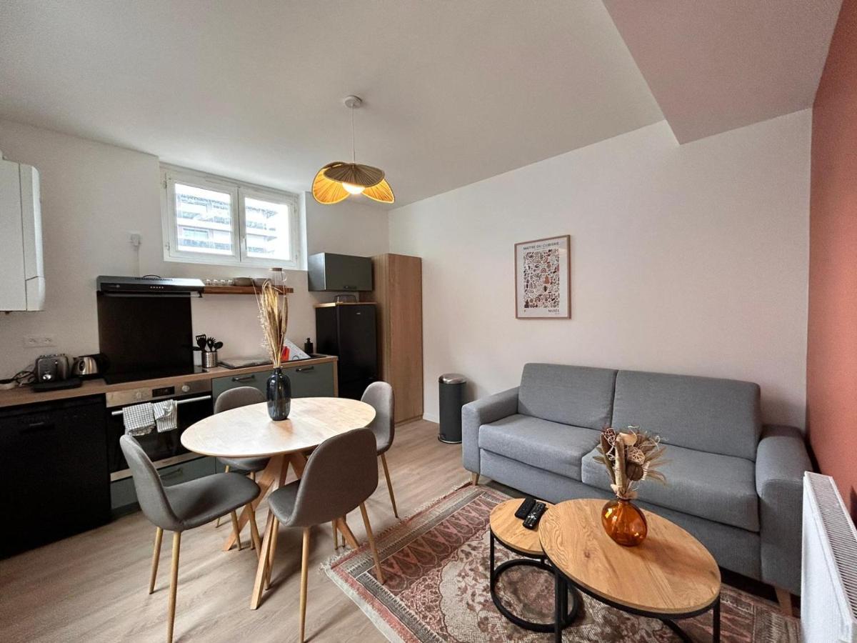 Cosy Perle - 2ch - Quartier Des Halles & Parking Souterrain Apartment *